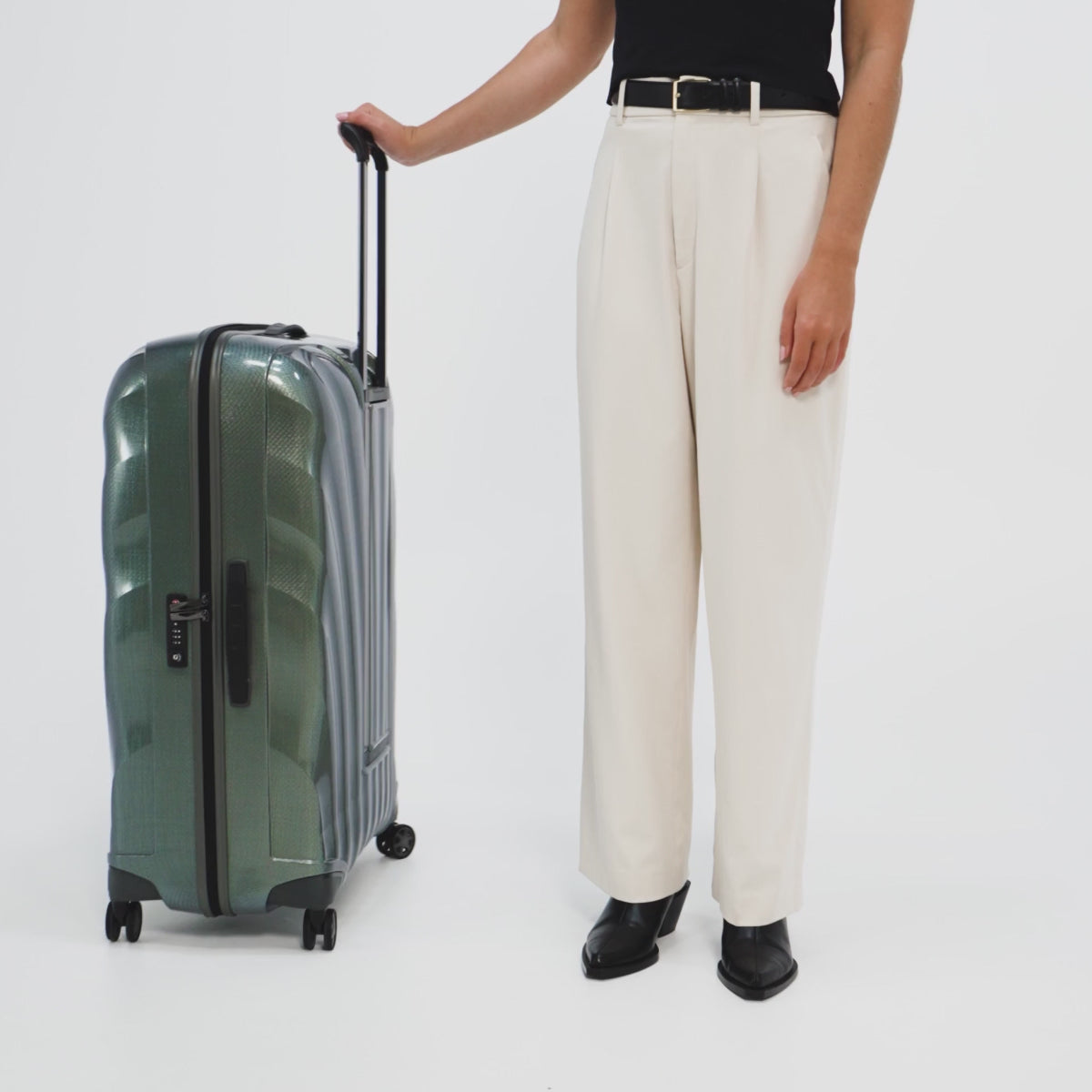 81cm Spinner Suitcase - C-Lite