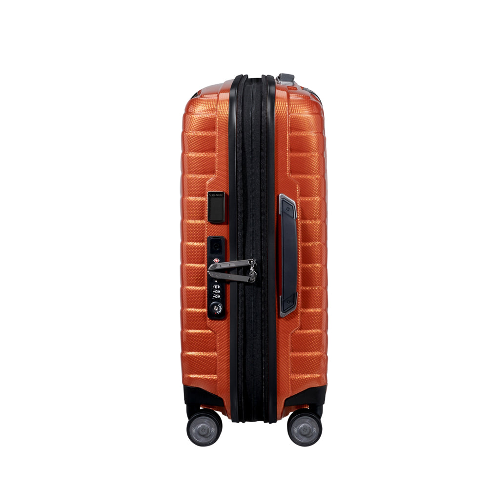 Samsonite Proxis 55cm expandable cabin spinner suitcase in vibrant flame color with smooth-rolling wheels and sturdy handle.