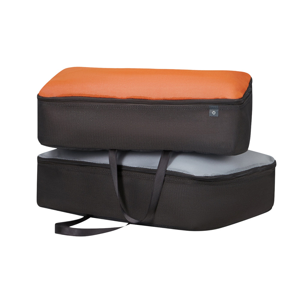 Green 55cm expandable carry-on suitcase from Samsonite, featuring durable materials and sleek design for cabin luggage.