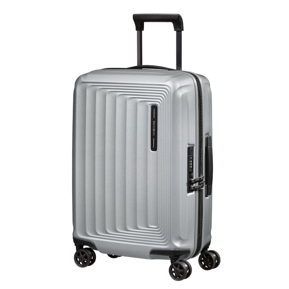 Samsonite Nuon 55cm Spinner in Matt Silver