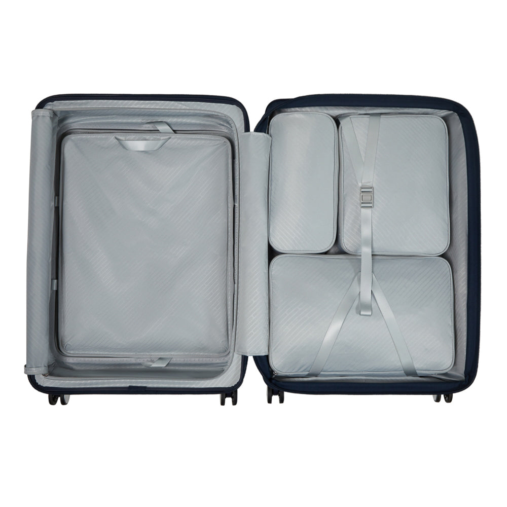 Navy 75cm expandable spinner suitcase by Samsonite, featuring smooth wheels and durable exterior for travel convenience.