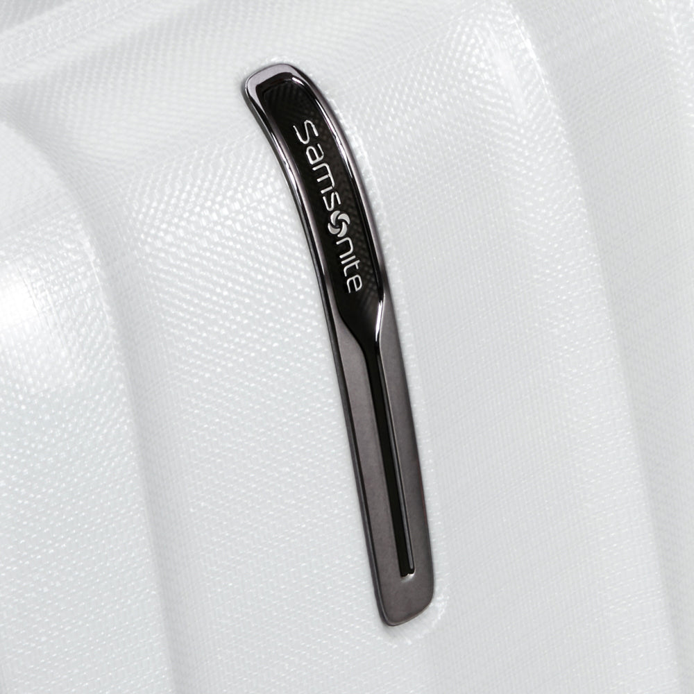 82cm Expandable Spinner Suitcase - Nexis White