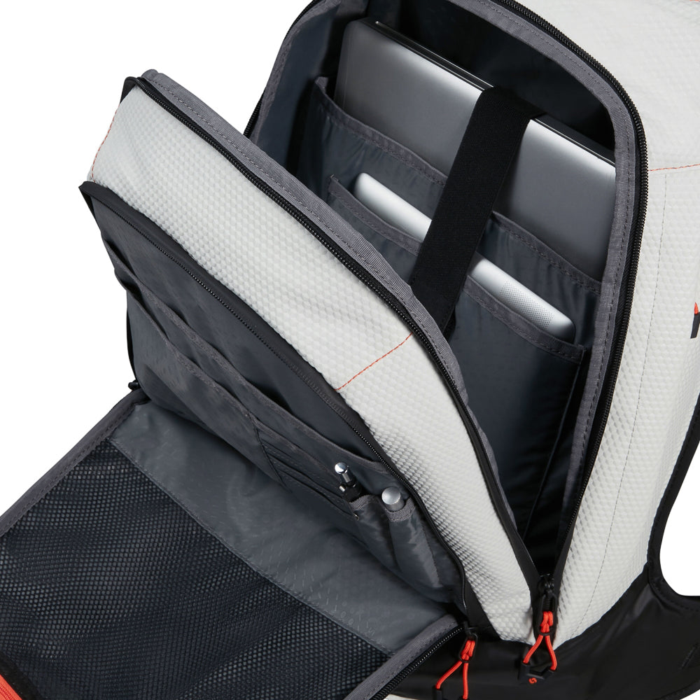 samsonite_140872_cloud_white