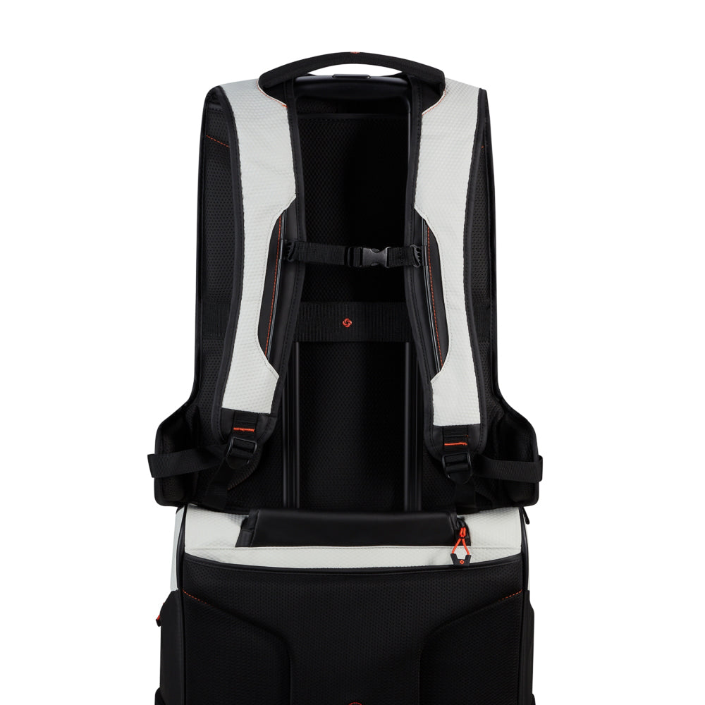 samsonite_140872_cloud_white