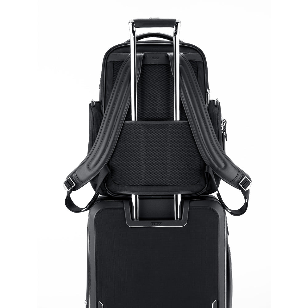 Tumi_156622_black