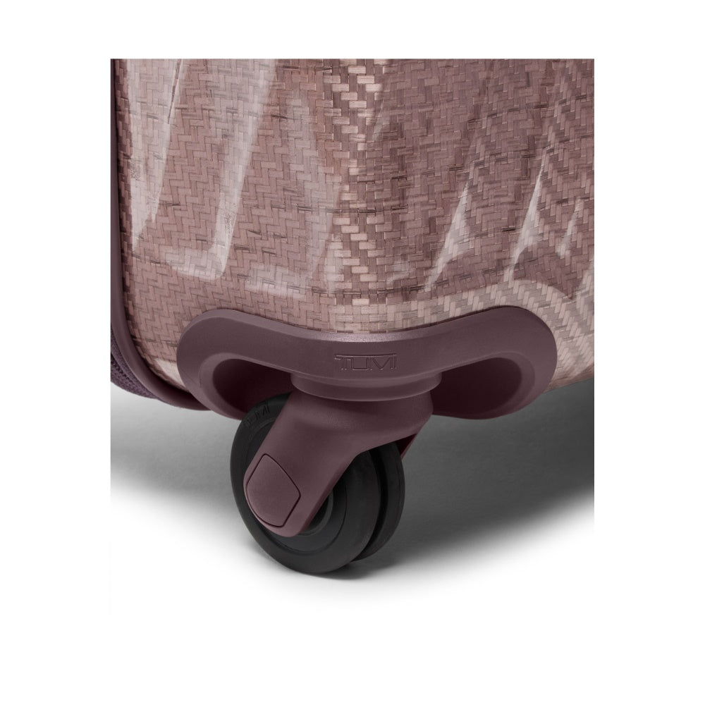 tumi_154201_blush