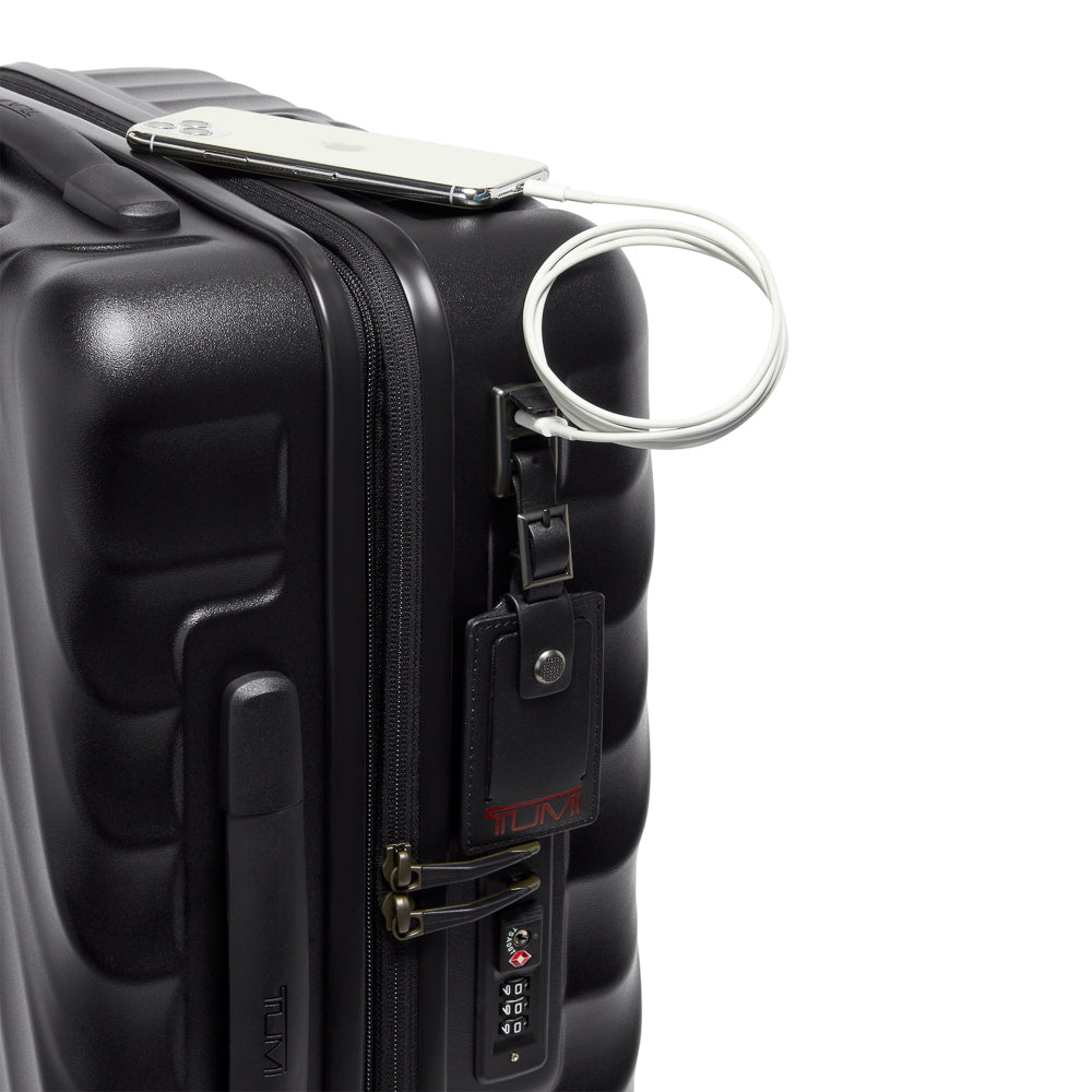 tumi_147677_textured_black