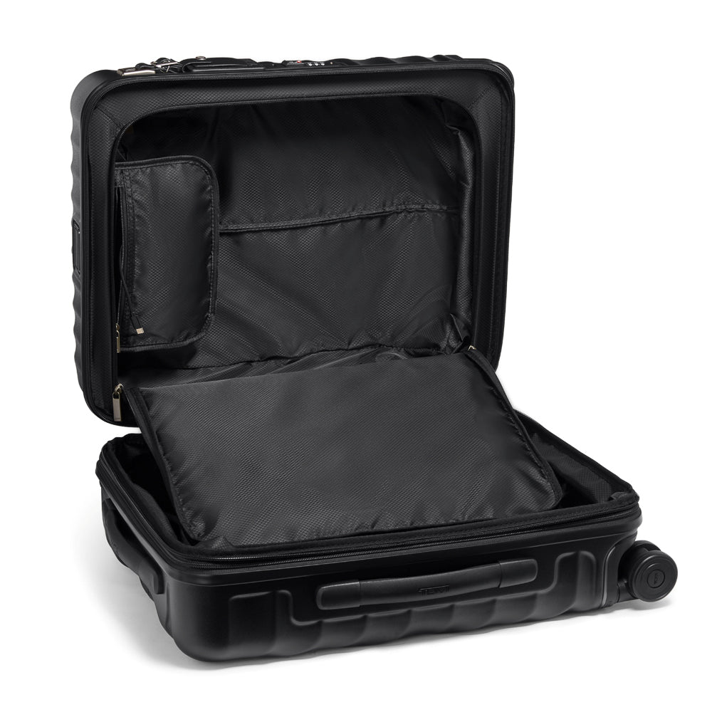 tumi_147677_textured_black