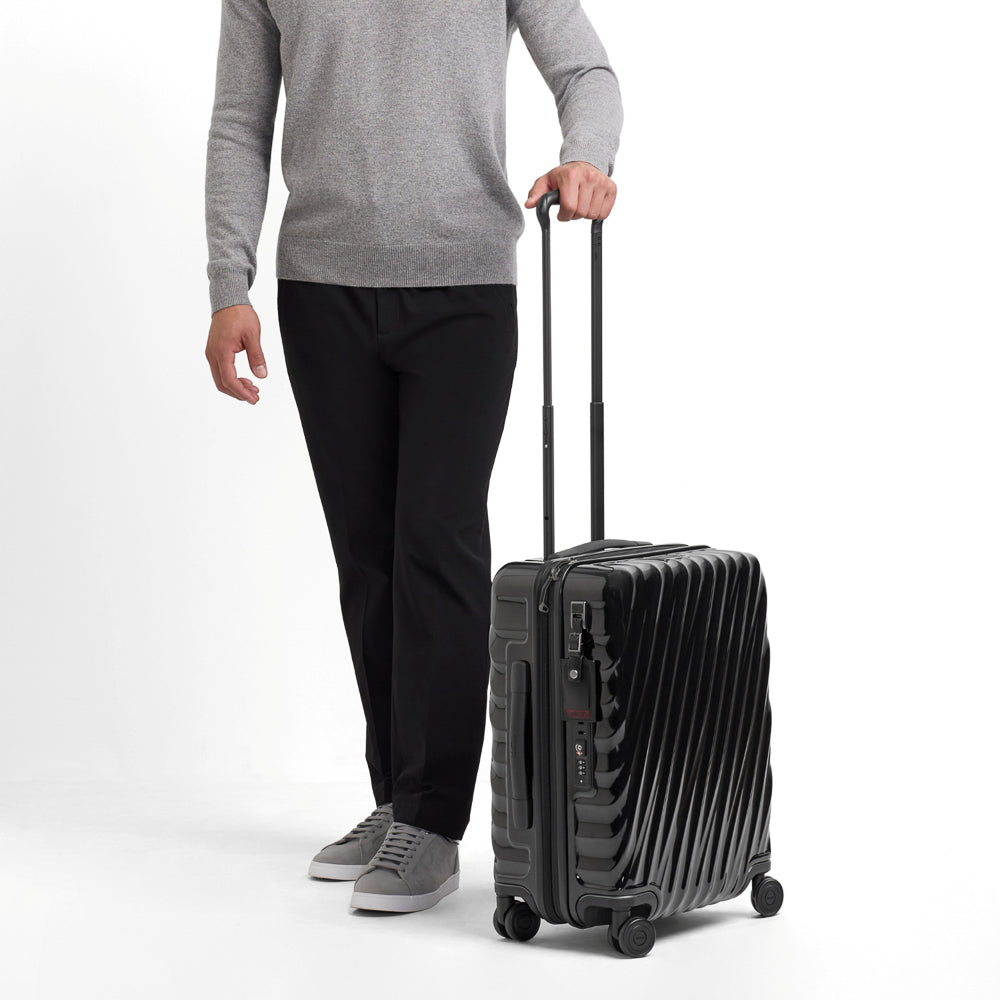 Tumi_139684_1596_navy