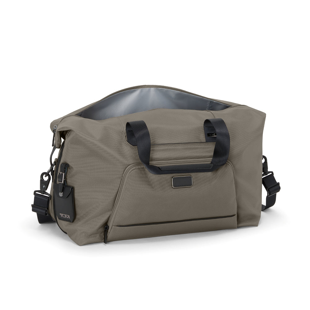 Tumi_158964_grey_alloy