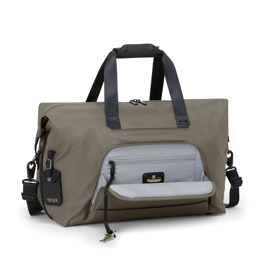 Tumi_158964_grey_alloy