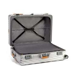 tumi_124852_texture_silver