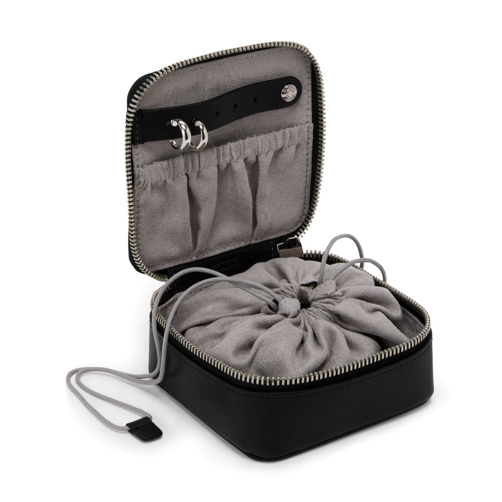 Tumi_156537_black