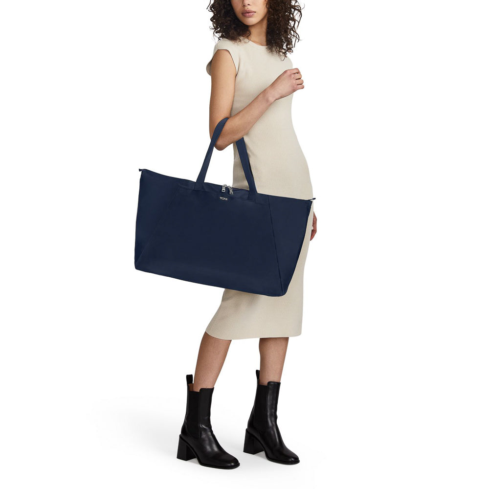tumi_146589_indigo