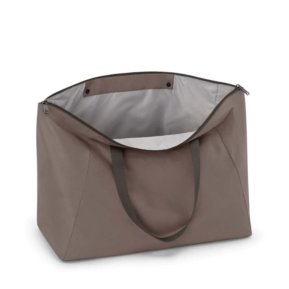 tumi_146589_mink