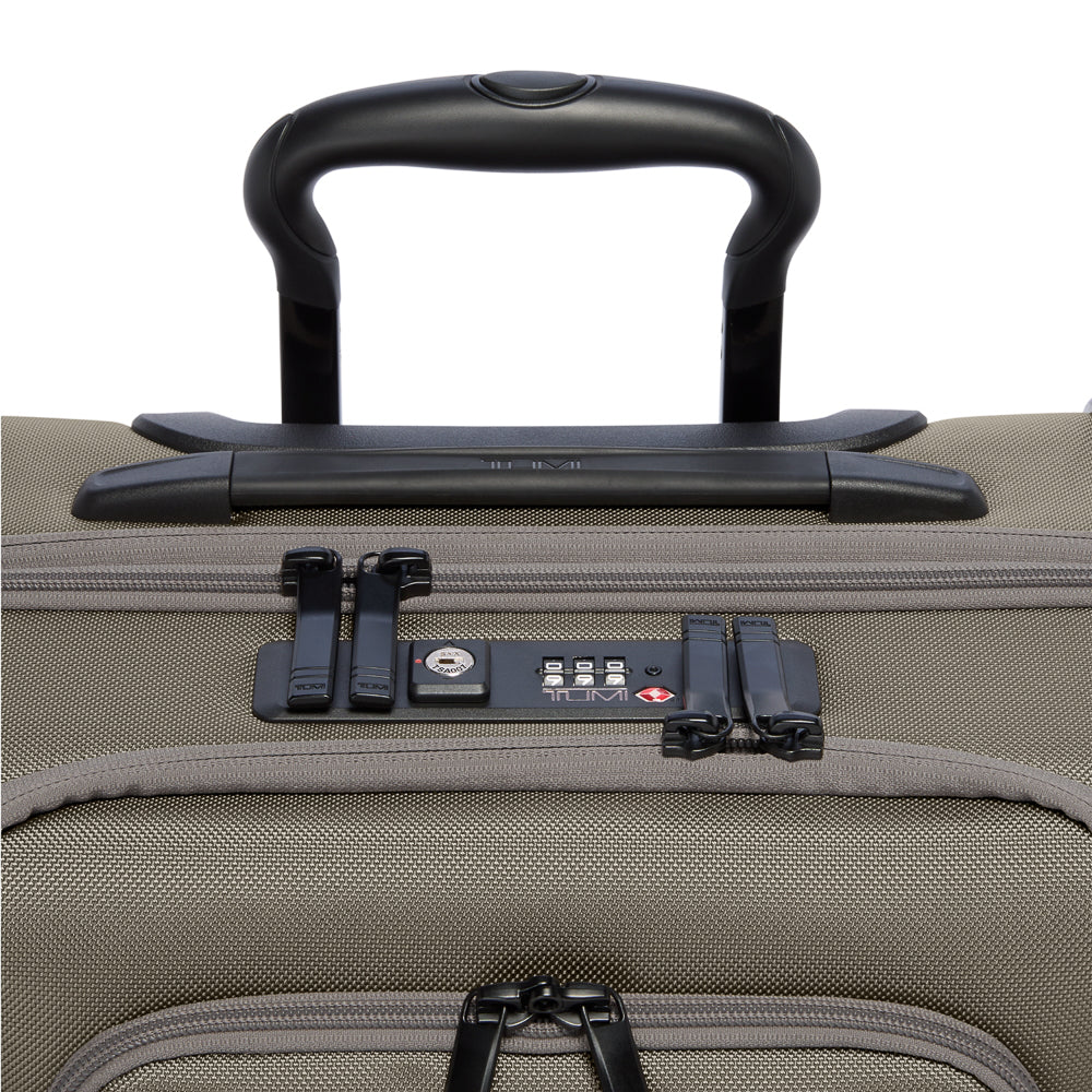 Tumi_159003_grey_alloy