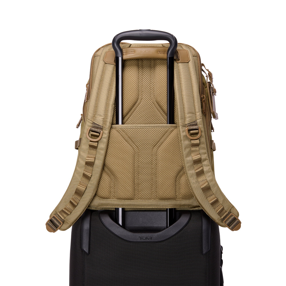 Tumi_159067_khaki