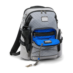 Tumi_156510_pearl_grey