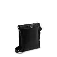 tumi_150220_black