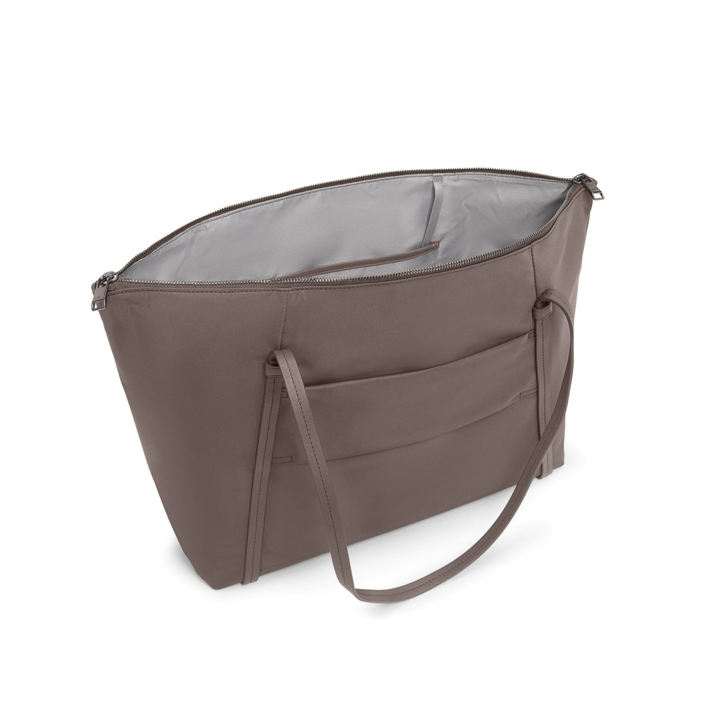 Tumi_159125_mink