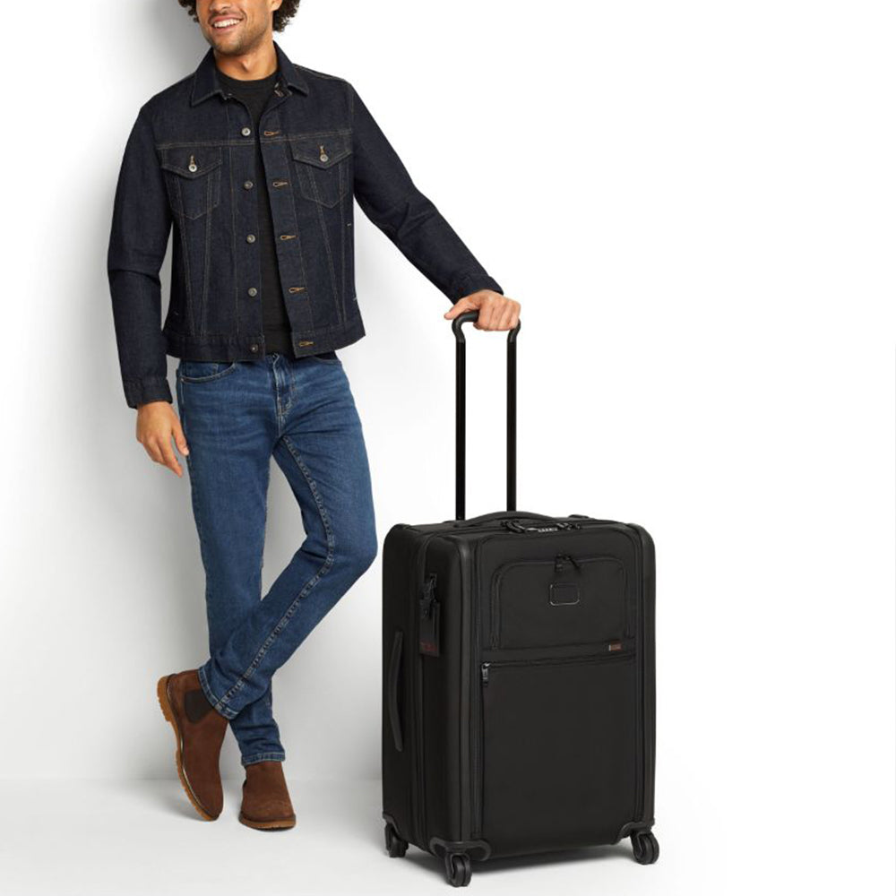 Tumi Short Trip Expandable 4 Wheel Suitcase 66cm - Alpha 3 | Case Luggage
