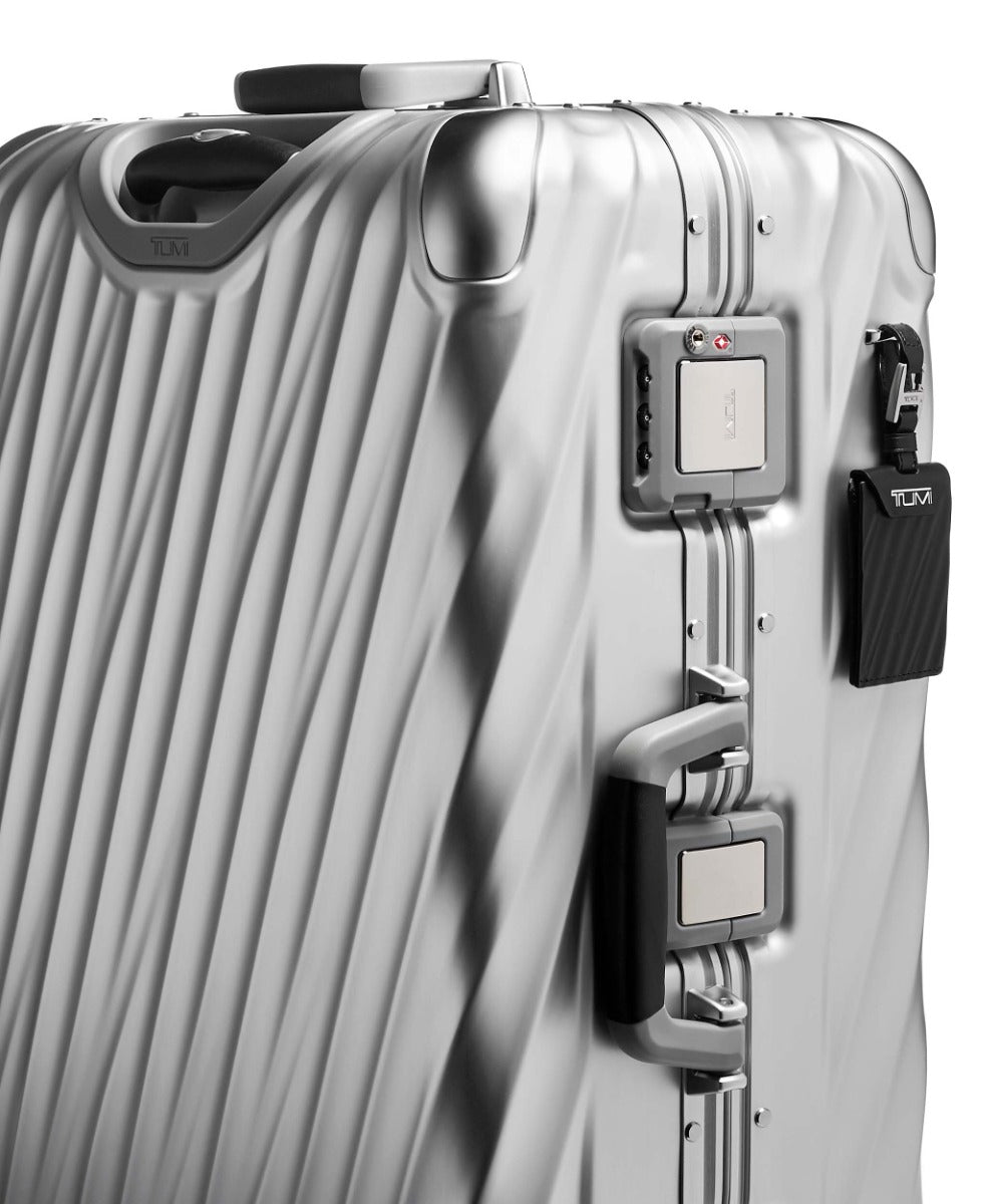tumi_36847_silver